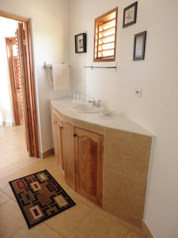 Kudehya Guesthouse Treasure Beach Rom bilde